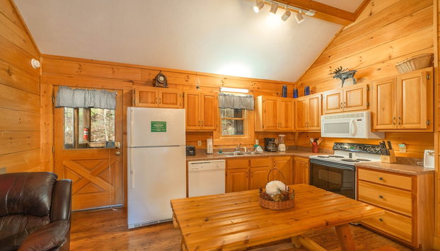 Er307- Eagle's View- Great Location- Close To Town 2 Bedroom Cabin by RedAwning - Foto 5, Cocina privada