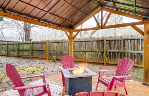 Mebane Home with Private Yard Steps to Downtown! - Foto 21