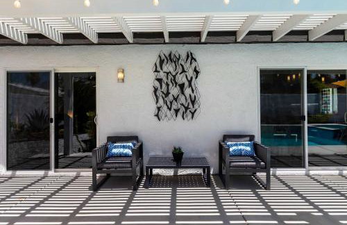 Demuth Park Desert Oasis - Pool - Tiki Room - Foto 16