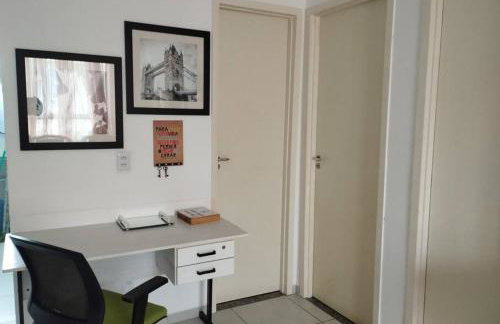 APT Completo - Suíte - 2 Ar-condicionados, Wi-FI, Piscina, garagem, portaria - aconchegante - Foto 24