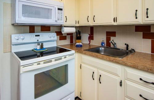 Top Floor Condo right on the Beach - Foto 16