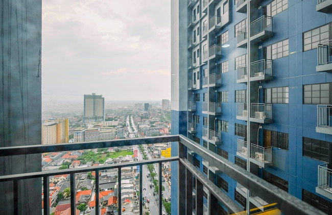 Comfy And Minimalist Studio At Evenciio Margonda Apartment - Foto 16