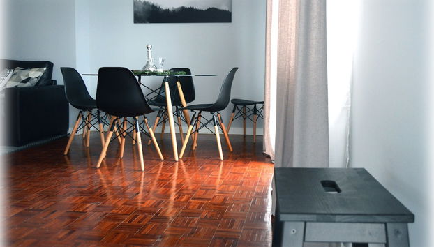 Grey Apartment by JC - Foto 4, Servicio de comidas en la habitación