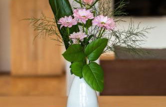 Dachgeschosswohnung in Künzell - Foto 1