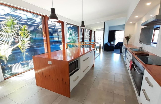 Amazing Unique Five-Star Waterfront Retreat - Foto 10