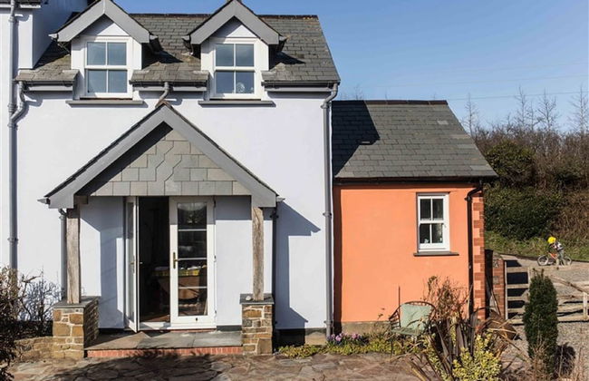 Cheristow Farm Cottages - Photo 45