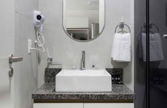 Charlie em POA - Studio Moderno com Coworking e Lavanderia - Foto 16