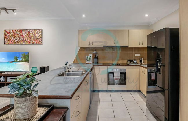 Zen Serene Seascape Family Pool BBQ Markets - Foto 7