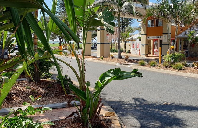 Main Beach Tourist Park - Photo 47