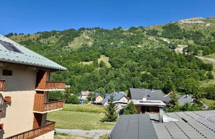 Les Thymels - Foto 2