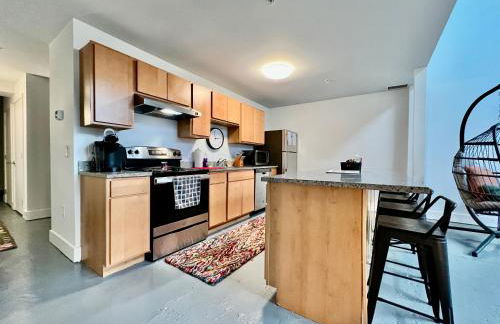 New renovated Loft in Old factory by Kings Island - Photo 5