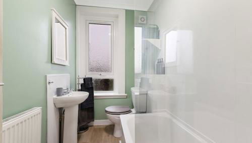 Free Parking - Central - Sleeps 6 - Great Location - Foto 5