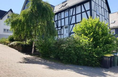 Neu Gemütliche Ferienhaus mit 3 Ferienwohnungen "Max " , " Leonore " und "Beatrice" - Foto 1