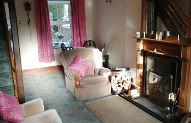 2 Rhys Terrace - Photo 3