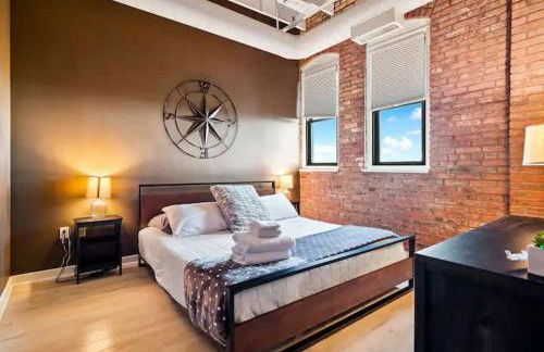 Lakefront Loft - Walk 2 First Energy x Progressive - Foto 1