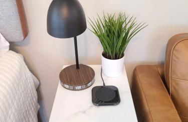 Paradise Park Newly built studio with king bed - Photo 7