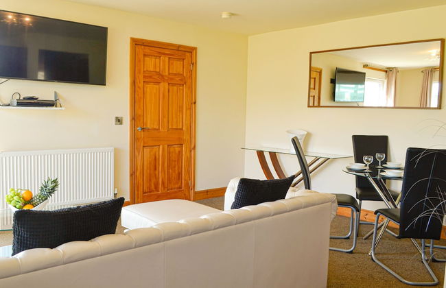 Self Catering at The Fairways - Photo 42