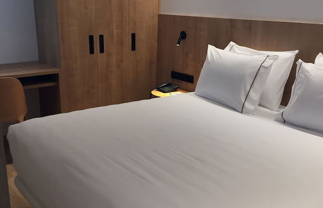 Muralto Madrid Princesa - Photo 11