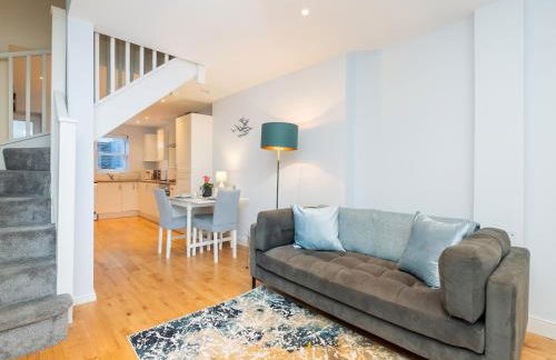 Delightful retreat in Larkhall with free parking - Pass the Keys - Photo 2