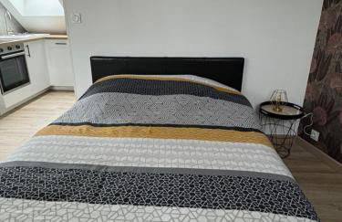 Studio 3ème étage - Centre-ville - Local vélos disponible - Foto 12