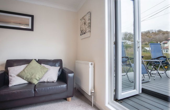 Sea Breeze Apt 2 - 2 Bed - Horton Beach - Photo 5