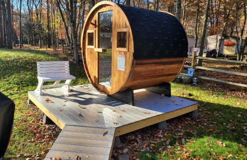 Spacious Home by Kalahari Waterpark, Camelback, Jim Thorpe, FREE EV and PRIVATE SAUNA - Foto 28