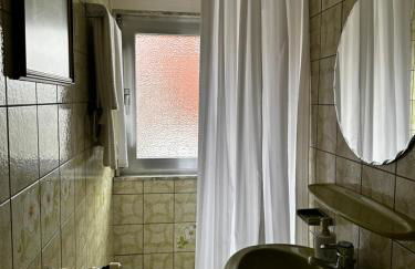 Apartment 19 - Photo 10