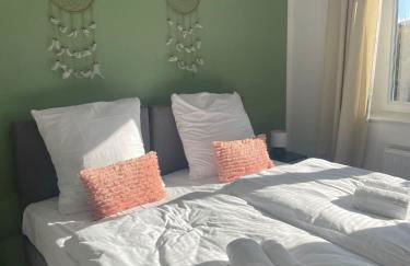 Firmen und Gruppen willkommen - 3 Schlafzimmer, luxuriöse Einzelbetten, Nahe Ulm - Foto 9