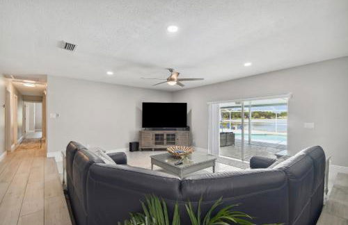 Lake House Westchase area. Heated Pool Waterfront! - Foto 5