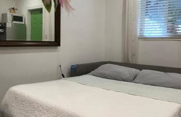 Stunning Little Havana Suites Close to airport, Calle Ocho, Brickell, Wynwood and the Beaches - Free Parking - Foto 16