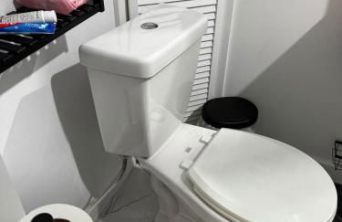 Staten Luxe, Modern Stay Close to NJ, NYC and Brooklyn! - Foto 13