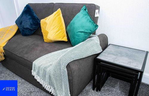 Stoke House Sleeps 6 with Garden and Parking - Foto 1