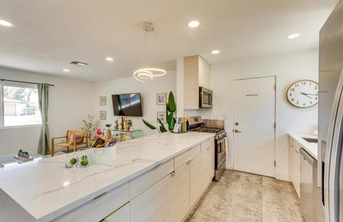 Outdoor Oasis with Pool Pink Palm Springs Paradise! - Foto 9