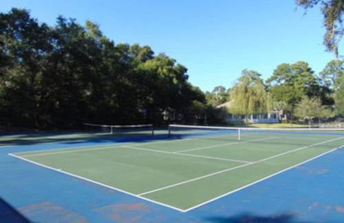 H5 close to the front pool and clubhouse downstairs by lake - Foto 4