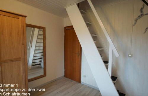 6 Personen Ferienhaus mit 4 Schlafzimmern, Infrarotwaermekabine, mit Blick auf den Weltschiffahrtsweg in Otterndorf - Foto 16