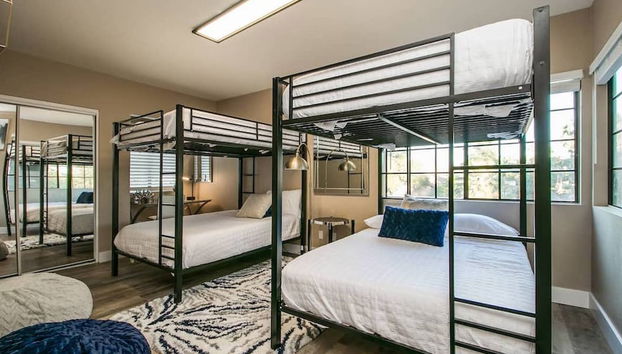 Amazing Remodeled Scottsdale 5 Bdrm W/pool! - Foto 3, Habitación