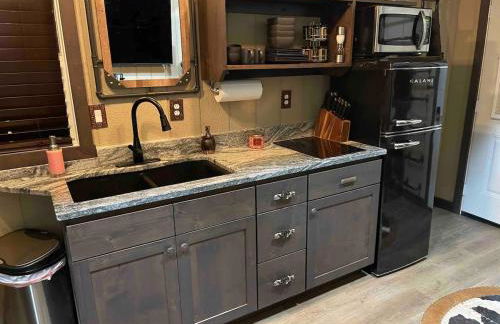 Cowboy Cabin at The Wild West 40 Homestead - Foto 4