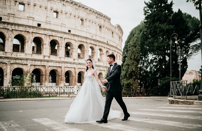 Wedding Honeymoon Photoshoot in Rome - Photo 3