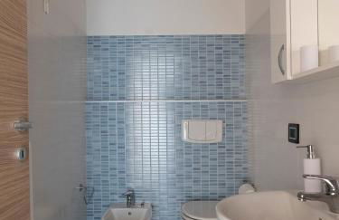 EnjoyIseoLake - Cherubino - Nice 2 floors apartment with pool, terrace and a terrific lake view - Photo 14