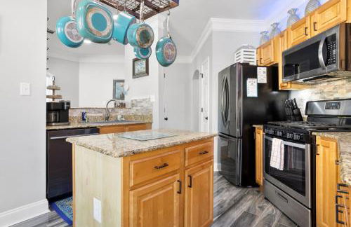 Luxury Condo in Gulfport - Photo 24