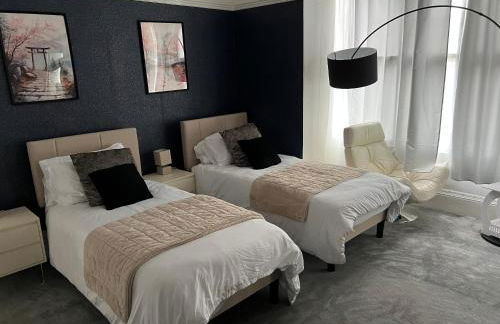 Spacious 7-Bedroom Victorian House - Foto 2