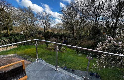 Acorn Lodge Luxury Retreat In a Stunning Oasis With Hot Tub - Pass the Keys - Foto 61