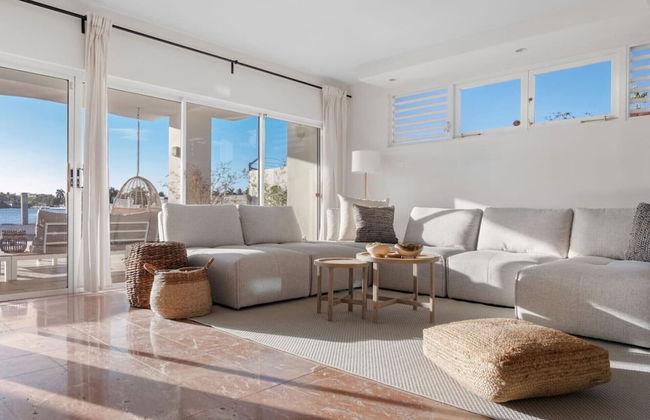 Vistamar Private Waterfront Home Pool - Photo 49