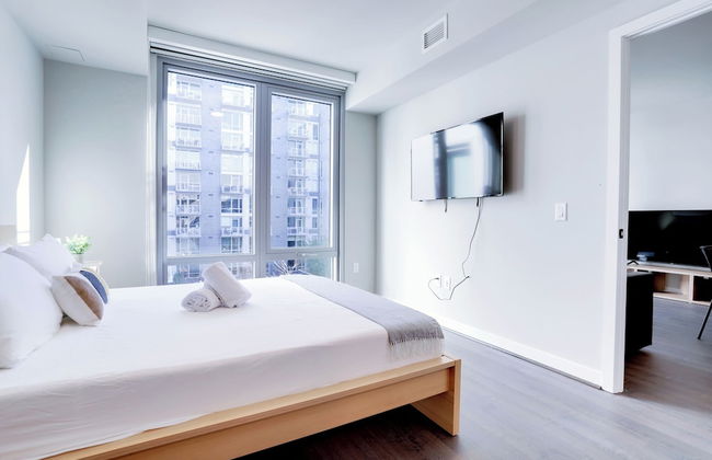 Bright Apartment with Great Amenities - Foto 11