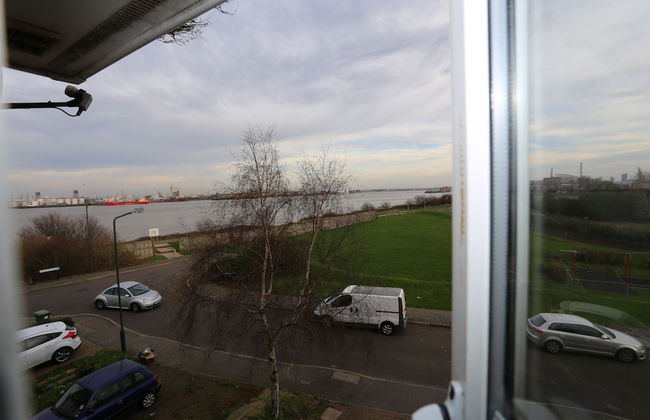 Lovely Studio Apartments - Thamesmead - Foto 19