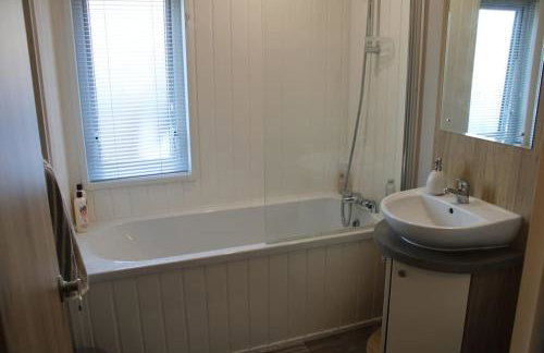 Platinum lodge on Carlton Meres holiday Park - Foto 27