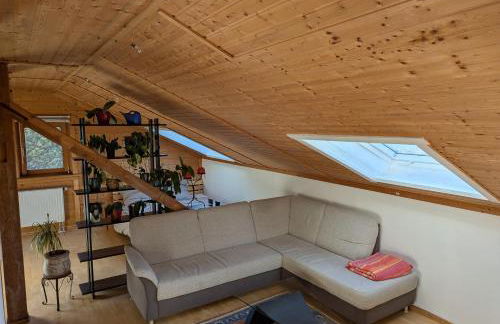 Eigene Etage im charmanten Holzhaus - Foto 2