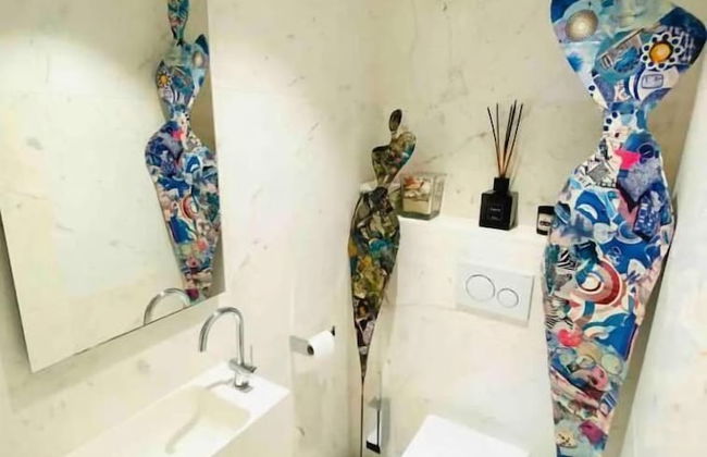 1 bedroom in the Heart of City Center - Photo 14