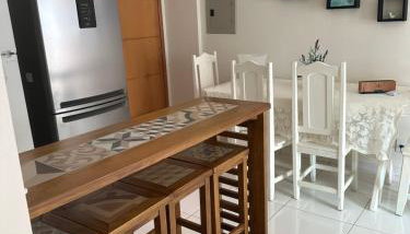 Apartamento completo e confortável em Itacuruça - Foto 3