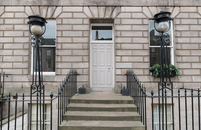 JOIVY York Place Apartment in Georgian City Centre Building - Foto 56